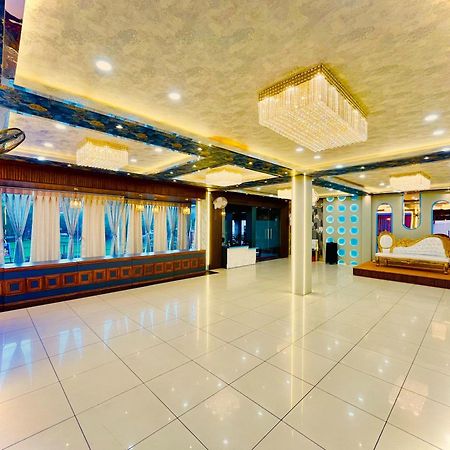 Hotel Rama Gorakhpur Zewnętrze zdjęcie