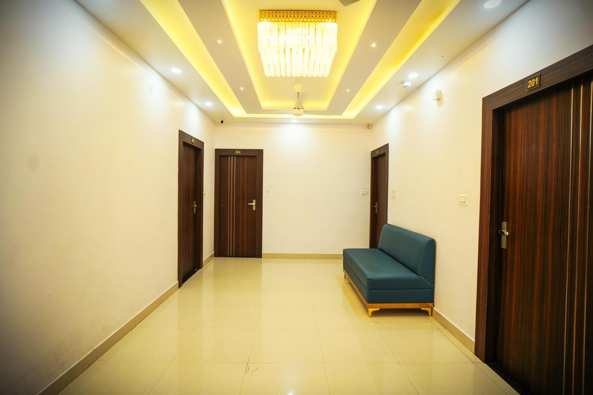 Hotel Rama Gorakhpur Zewnętrze zdjęcie