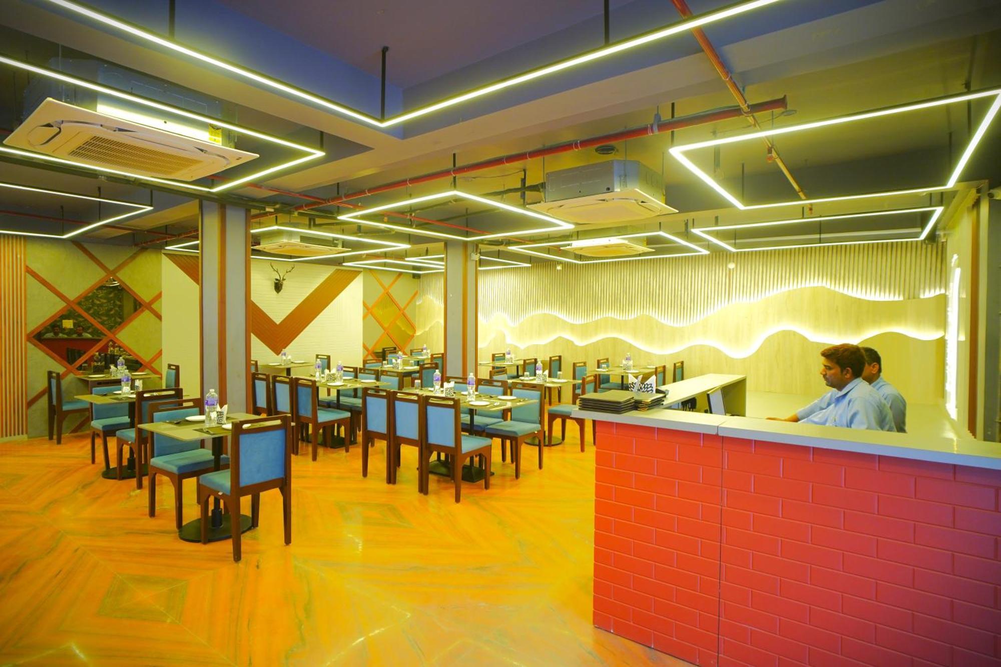 Hotel Rama Gorakhpur Zewnętrze zdjęcie