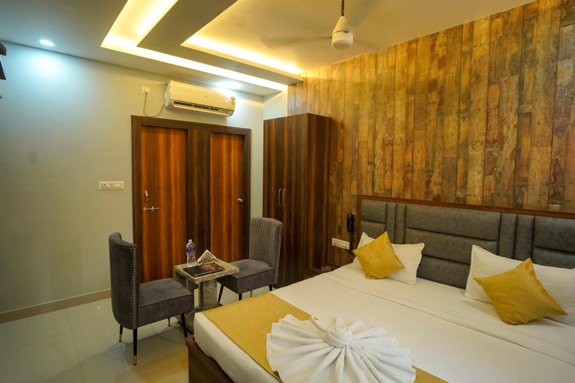 Hotel Rama Gorakhpur Zewnętrze zdjęcie