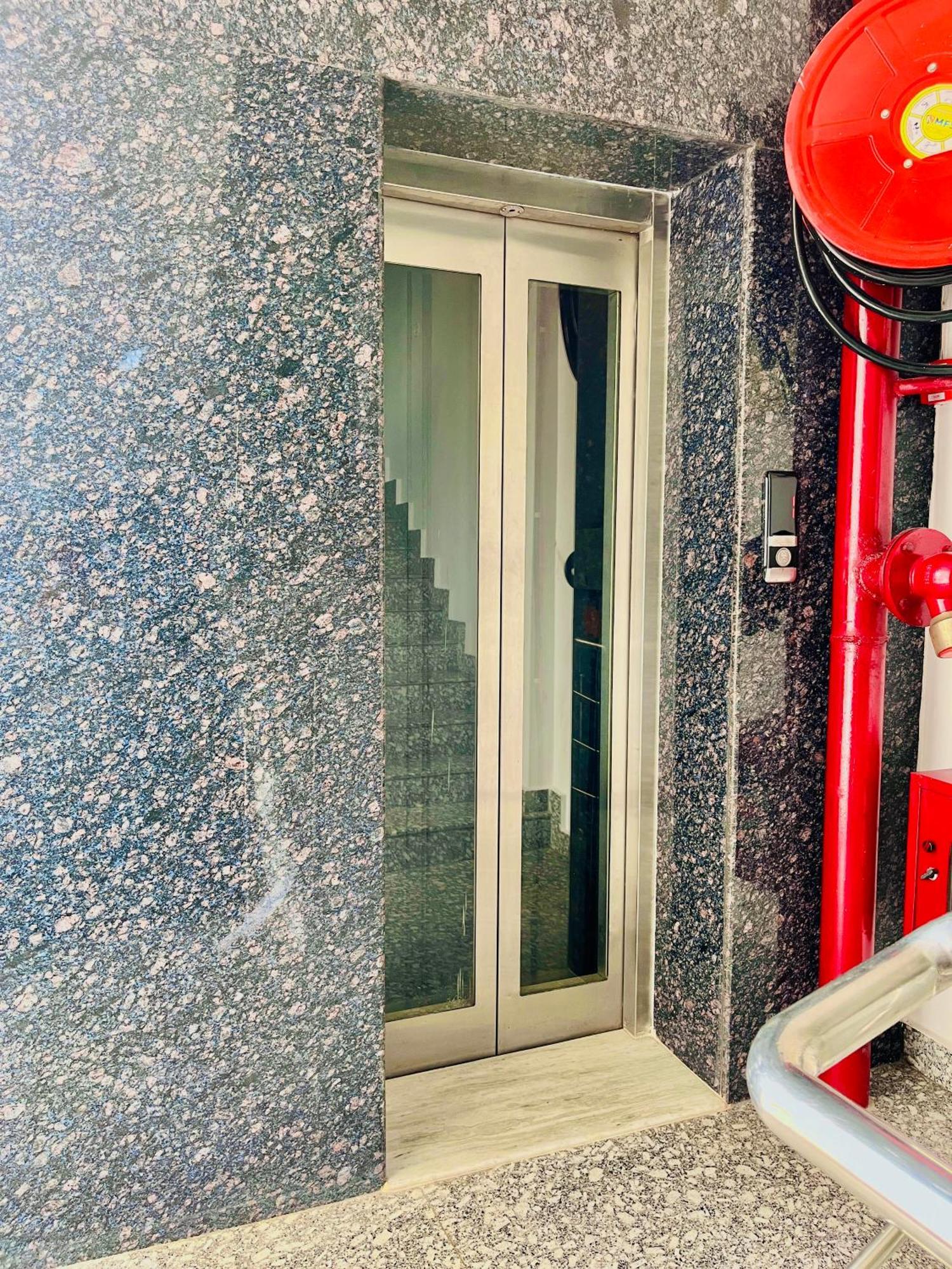 Hotel Rama Gorakhpur Zewnętrze zdjęcie