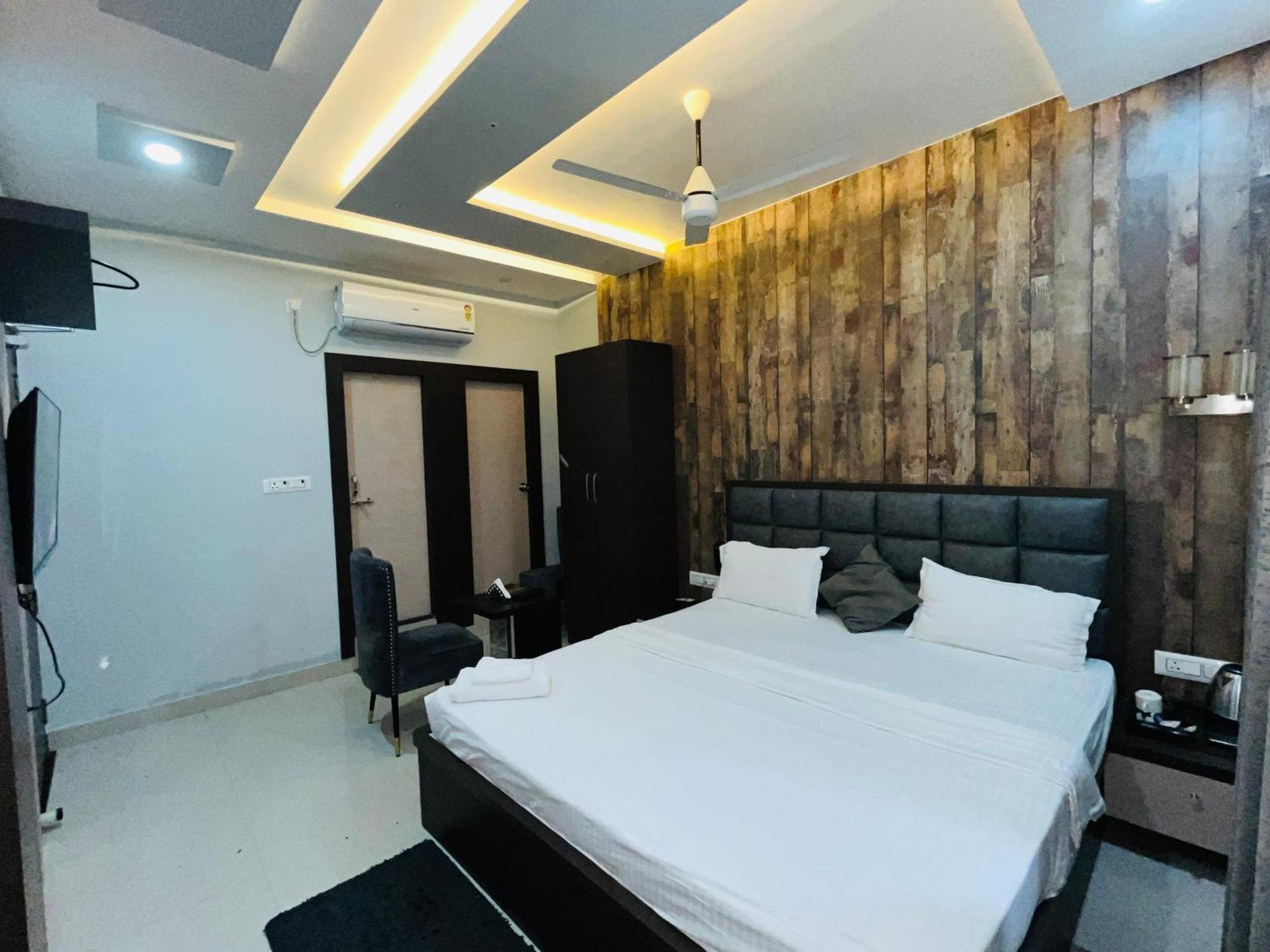 Hotel Rama Gorakhpur Zewnętrze zdjęcie