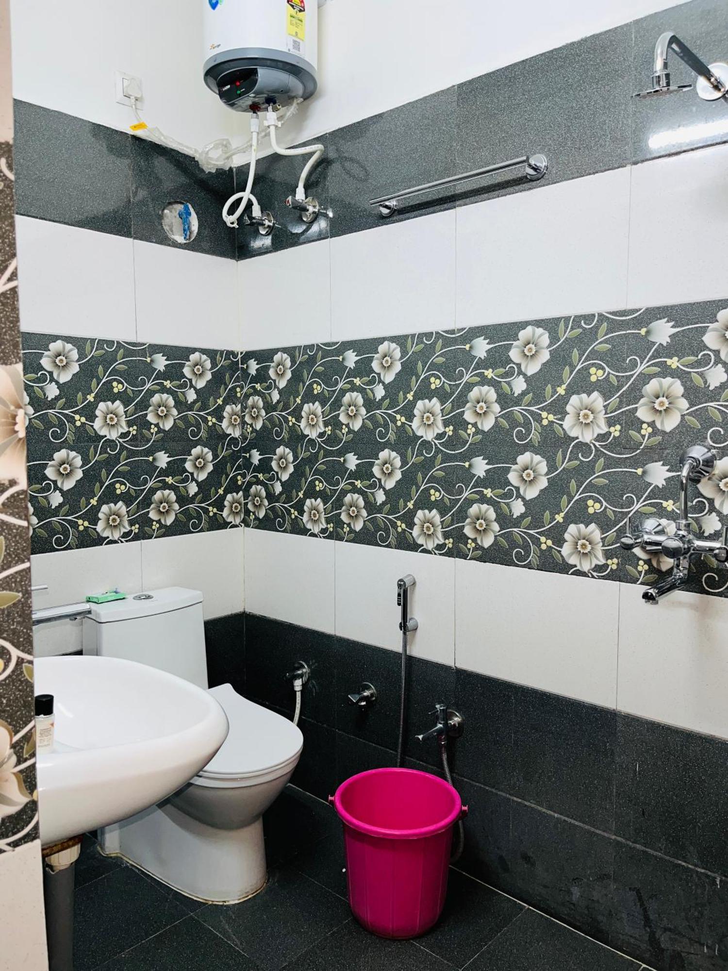 Hotel Rama Gorakhpur Zewnętrze zdjęcie