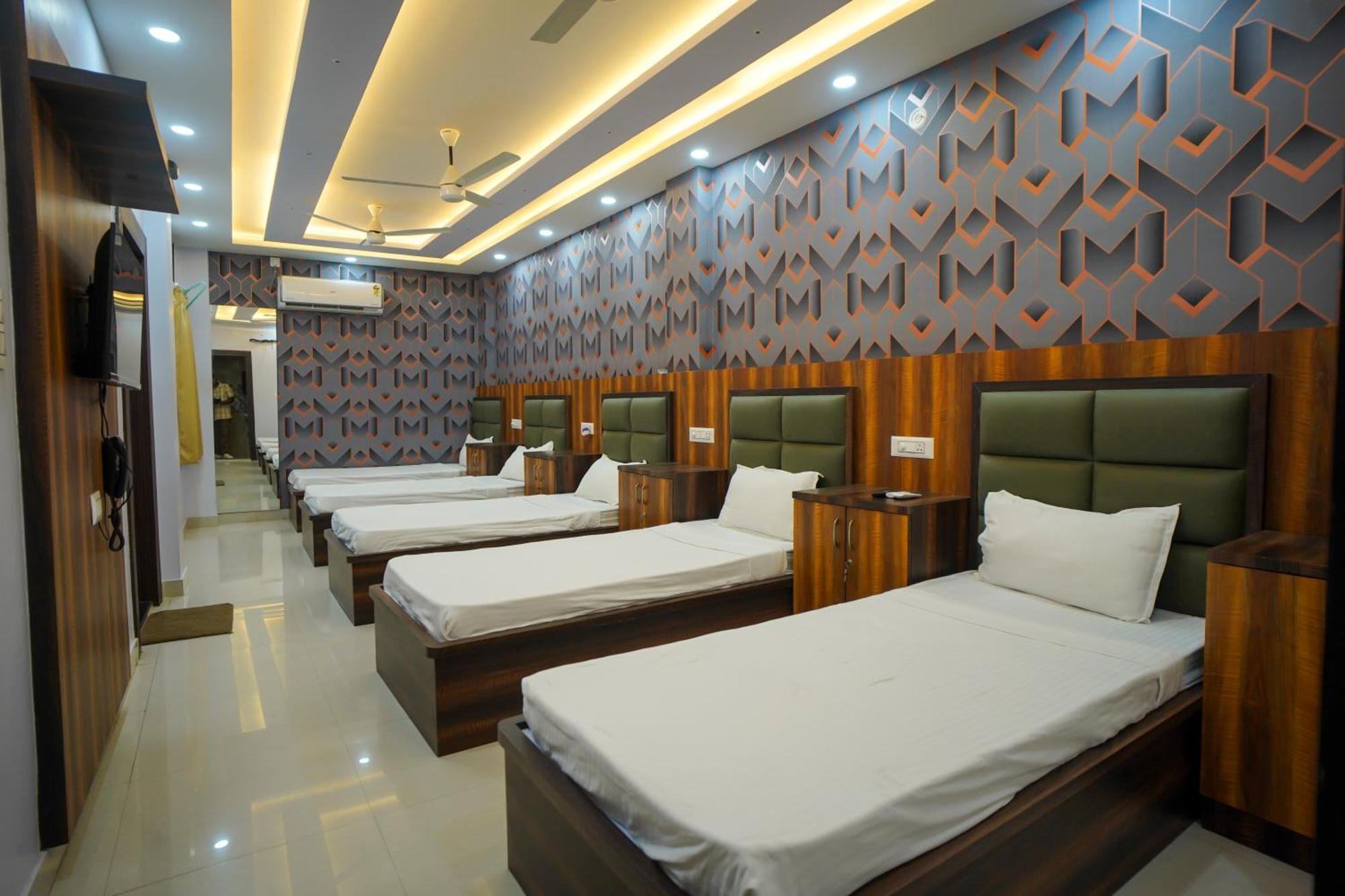 Hotel Rama Gorakhpur Zewnętrze zdjęcie